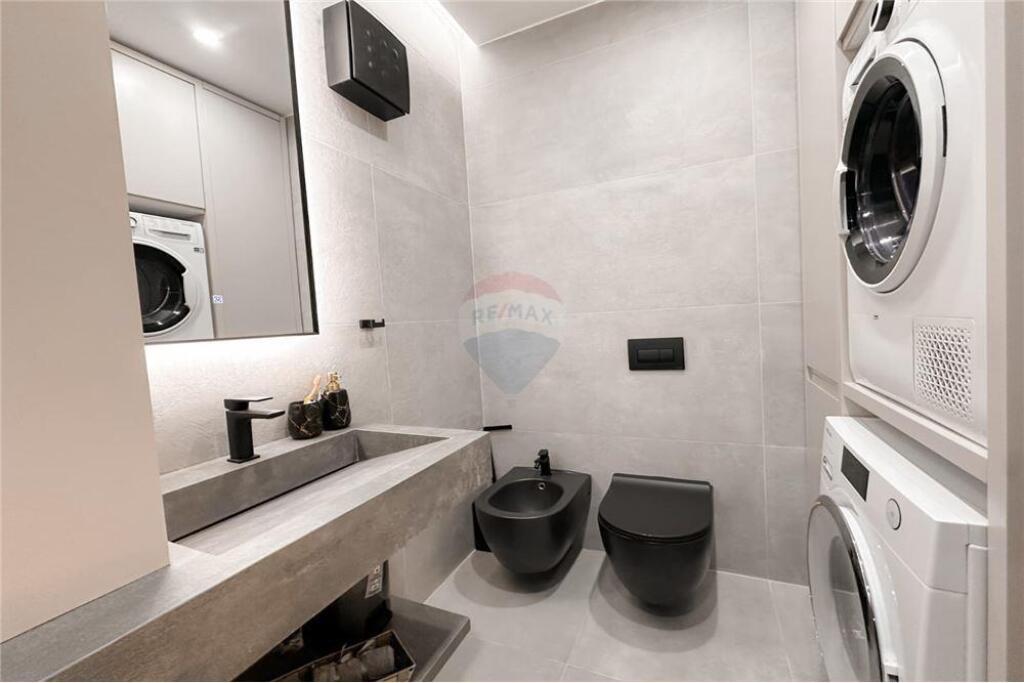 APARTAMENT ME QIRA 2+1 PRANË LIQENIT TIRANA