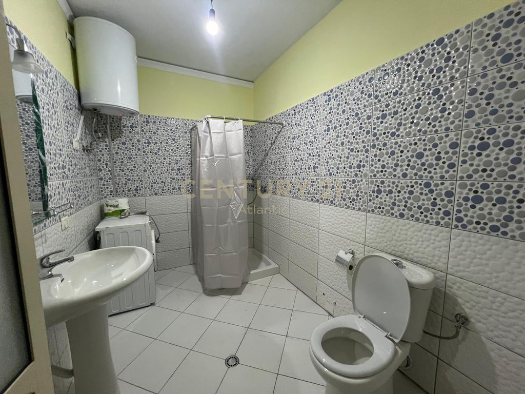APARTMENT 2+1+ STORAGE FOR RENT IN RROTA KUQE BEACH!