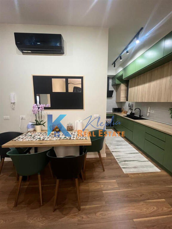 2+1+2 apartment for rent on Kosovareve Street