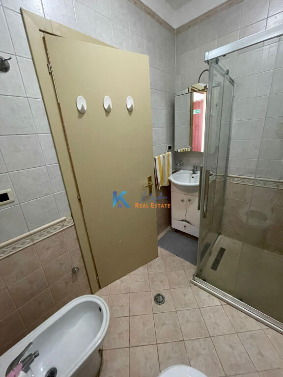 2+1+2 for rent in Bllok