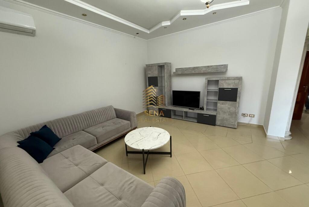 Qira, Apartament 3+1+2WC, Rruga Elbasanit