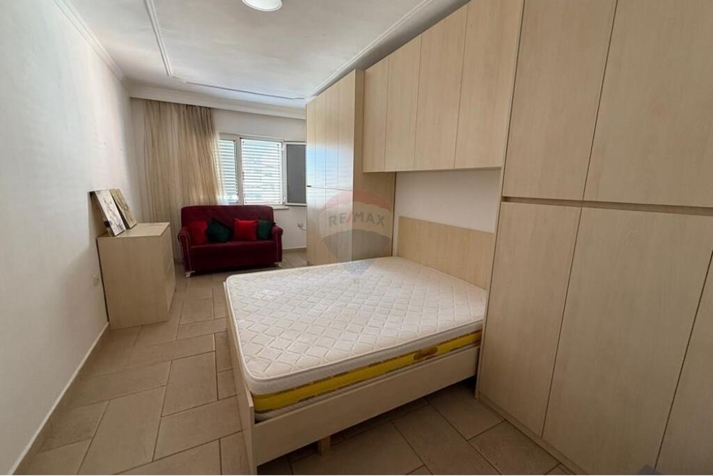 Furnished apartment for rent 2+1 at Willson Square
