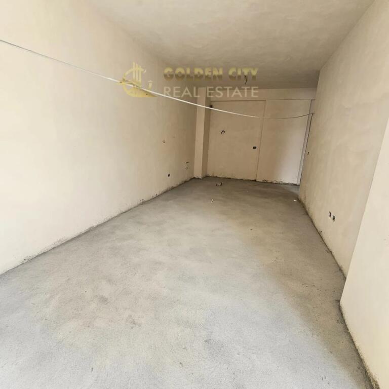 VENDESI APPARTAMENTO 1+1 | Residenza Orientale – GOLEM | Vista sulla PISCINA | 82.000€