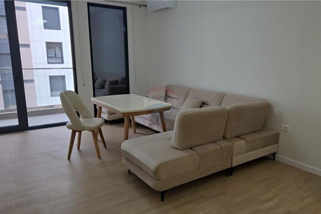2+1+2 Apartment for Rent, Tirana