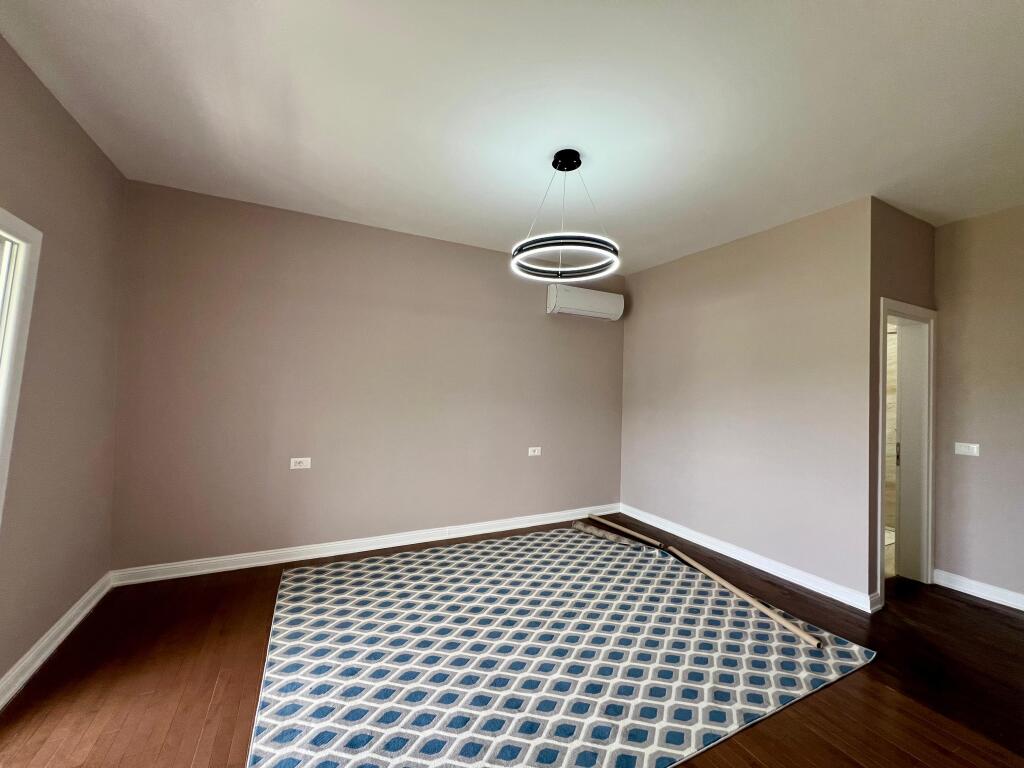 For sale: 2-Story Villa, "Mullet" - Tirana.