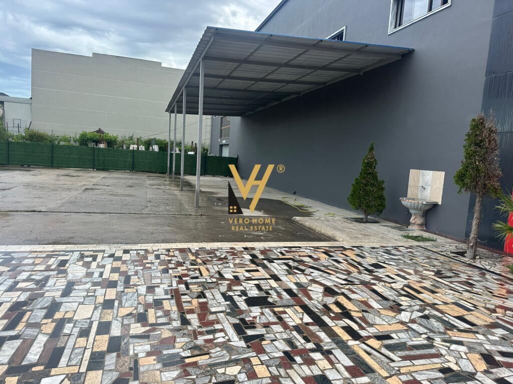 JEPET KAPANON 850 M2 ME QERA NE PICAR 5.000 EURO
