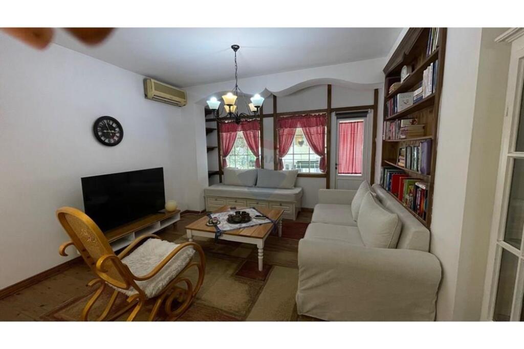 1+1 apartment for rent, Dinamo Stadium