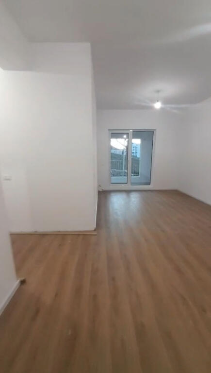 Office for Rent 2+1 at Ali Demi (ID BZ2615) Tirana.