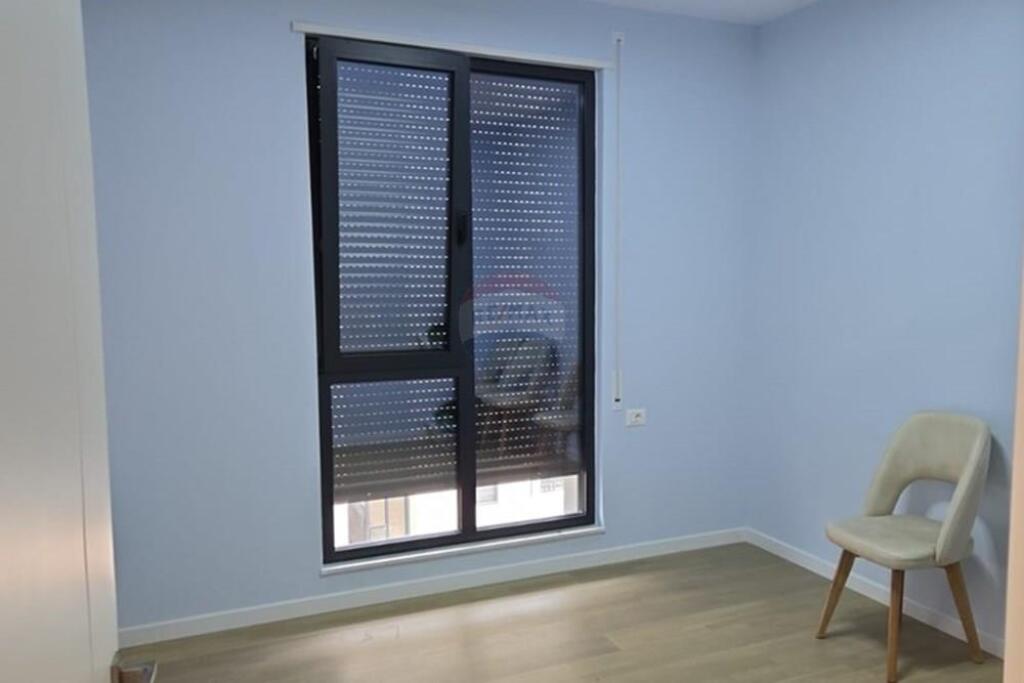 2+1+2 Apartment for Rent, Tirana