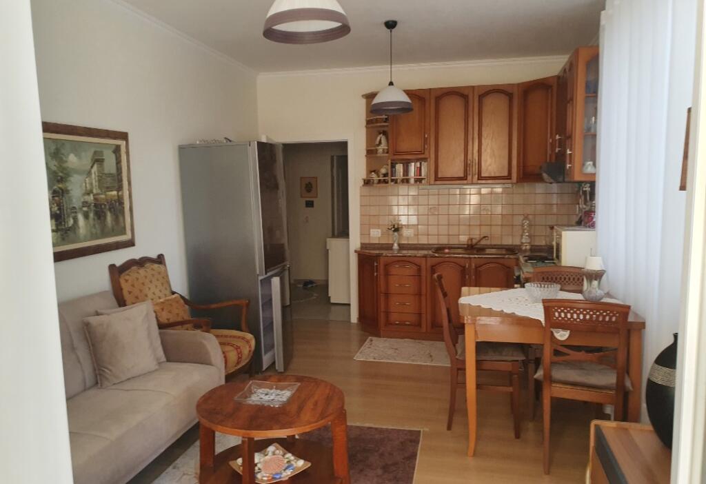 For sale 1+1 apartment Golem (Lis Complex)