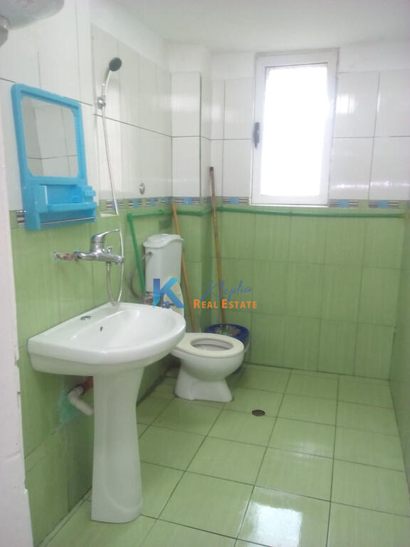 Office for rent on Gjergj Fishta Boulevard, opposite Vasil Shanto school.