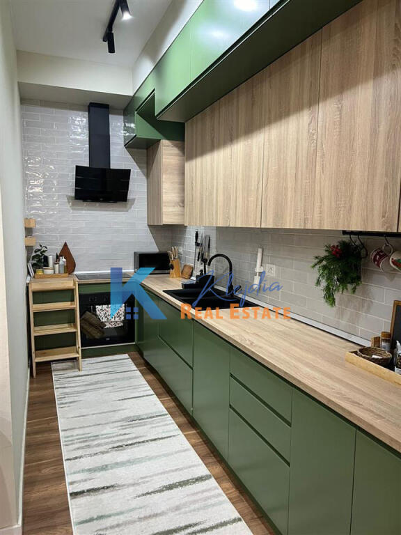 2+1+2 apartment for rent on Kosovareve Street