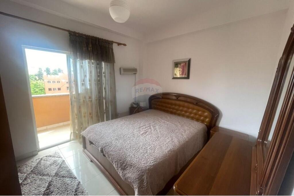 Affittasi appartamento 3+1 in Via Bardhyl.