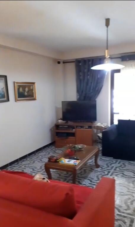 Apartment 2+1+2 for rent, University Book.