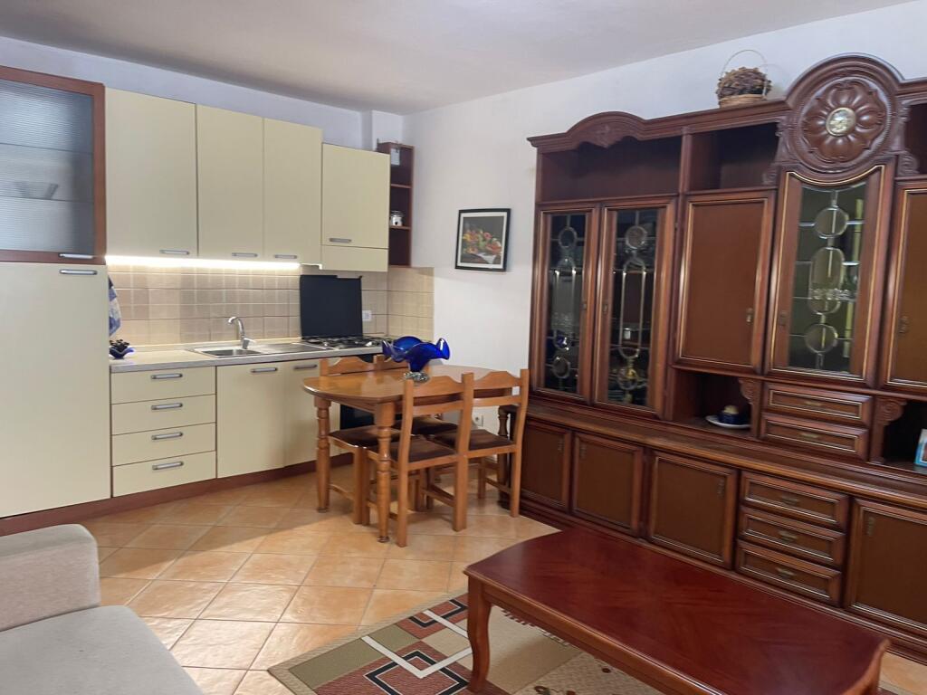 Apartament 1+1 , per Qira Pallatit Sportit -Durres