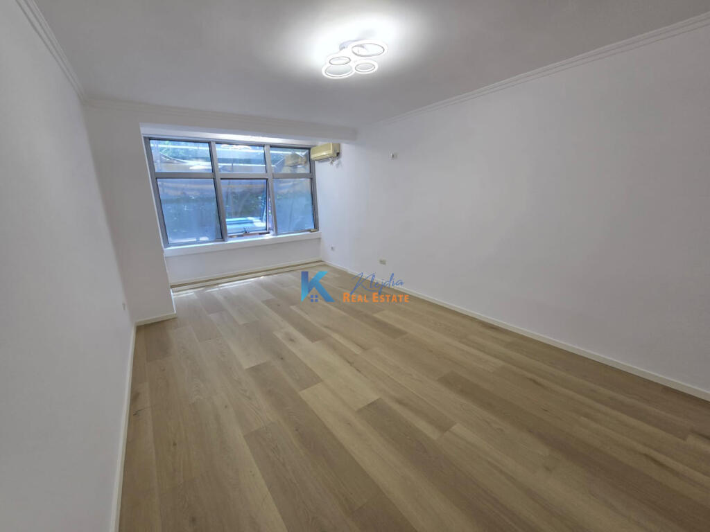 Apartment for Sale – December 21, by the main road