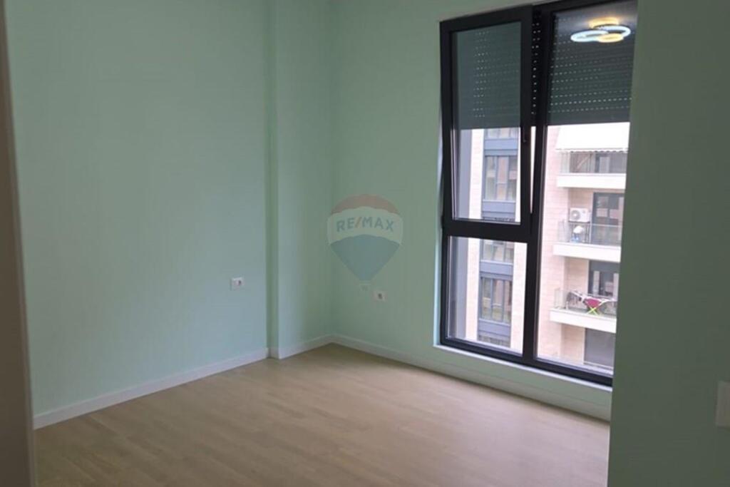 2+1+2 Apartment for Rent, Tirana