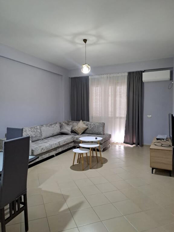 Jepet apartament 2+1 me qera ne Fresk prane furre buke Europa