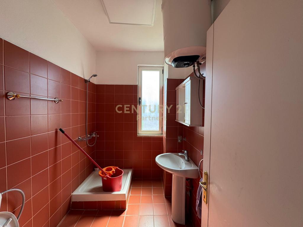 WE ARE RENTING A 1+1 APARTMENT IN ASTIR! 380 € /Month