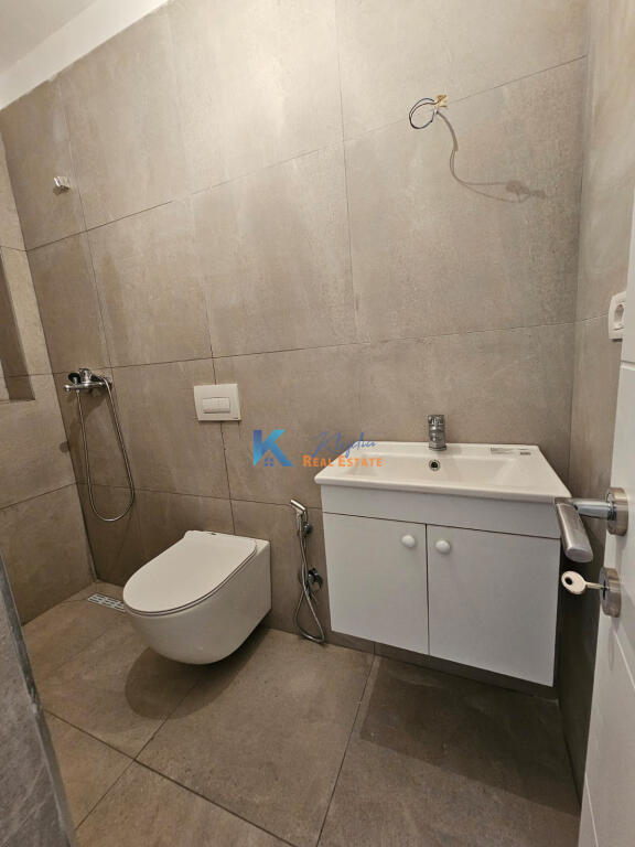 Practical studio for sale in the Center