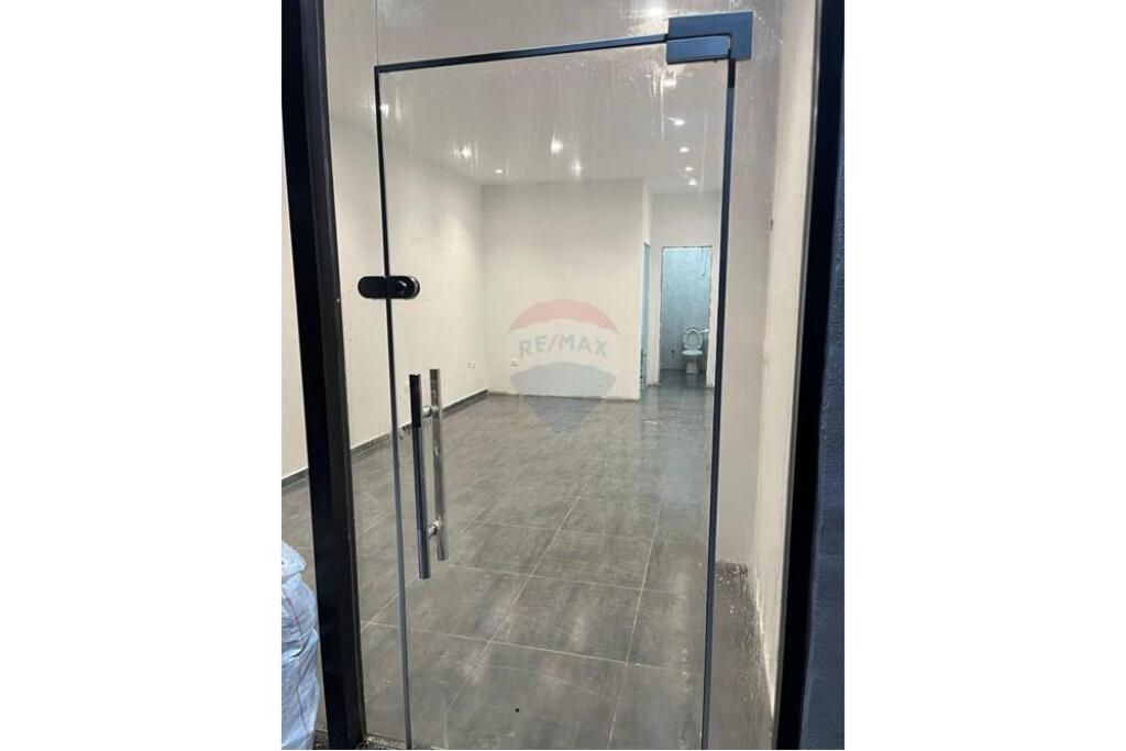 Shop for Rent in Astir – Teodor Keko Street