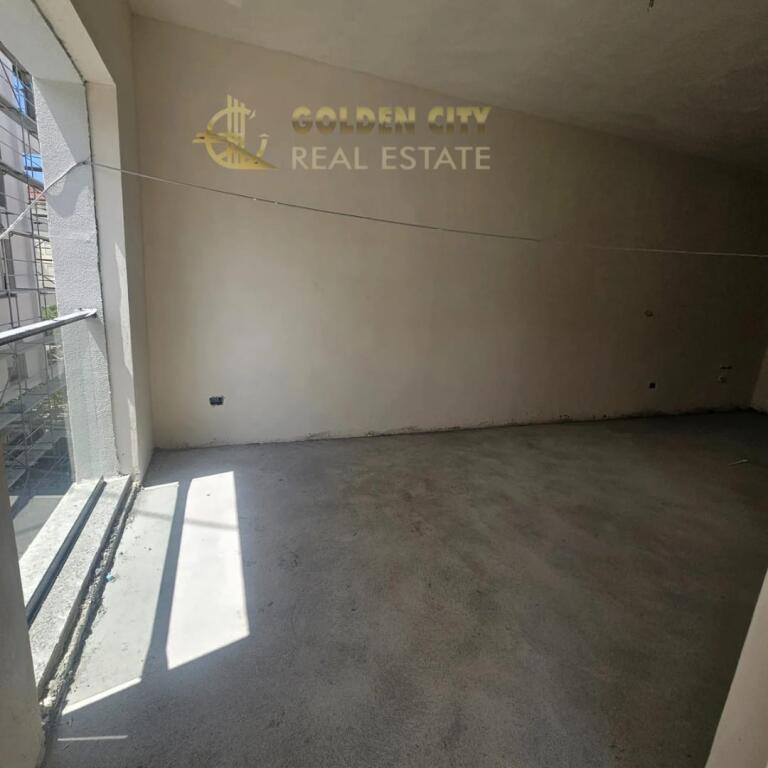 VENDESI APPARTAMENTO 1+1 | Residenza Orientale – GOLEM | Vista sulla PISCINA | 82.000€