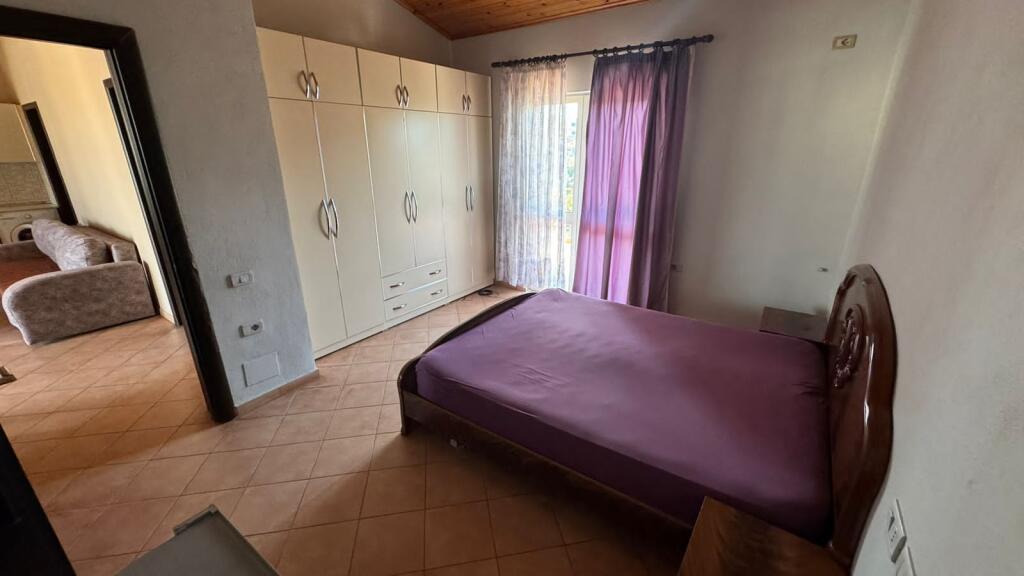 Affittasi appartamento 2+1 arredato, Tregu Elettrico, Via Sali Nivica, 45.000 Lekë.