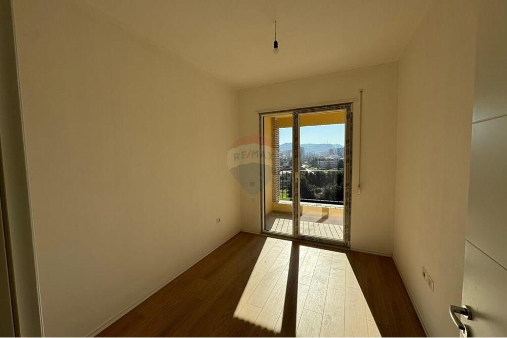 FOR SALE APARTMENT 3+1+2 FORMER AVIATION FIELD