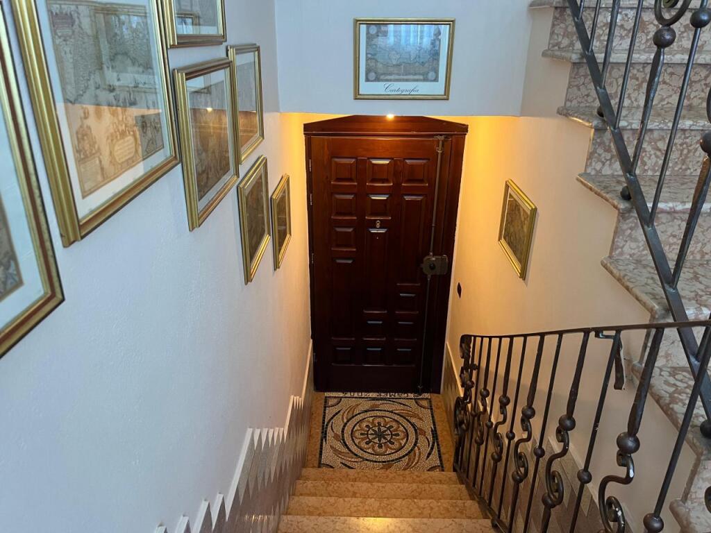 Penthouse ne shitje ne qender te Vlores