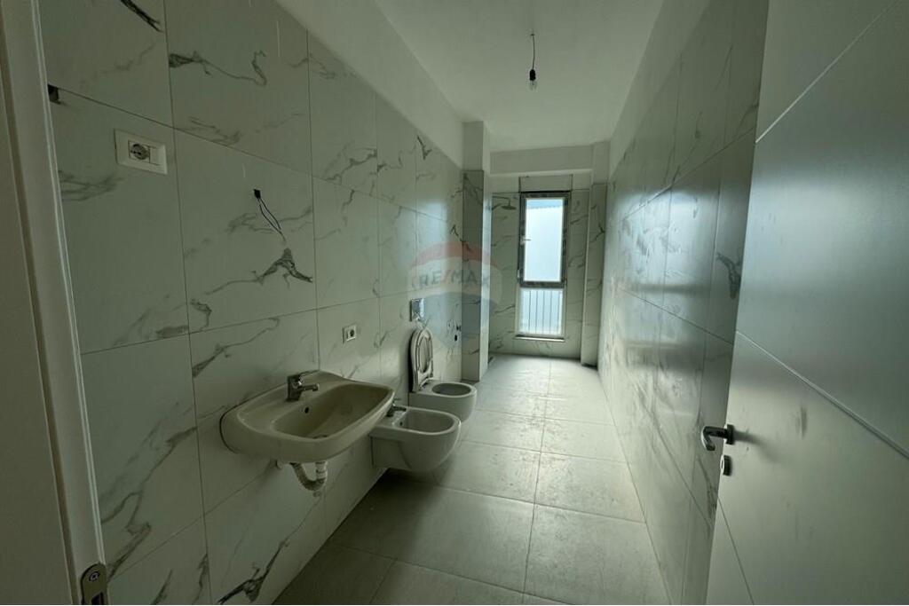 FOR SALE APARTMENT 3+1+2 FORMER AVIATION FIELD
