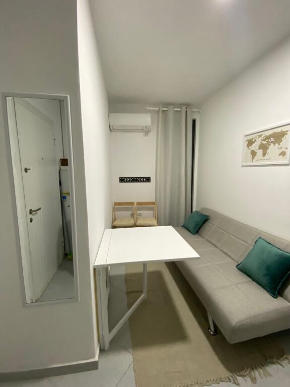 1+1 apartment for rent QSUT