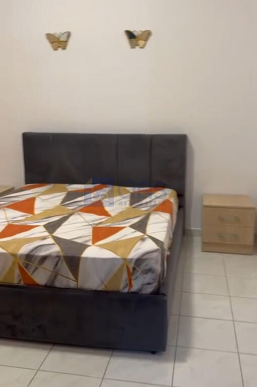 An apartment 1+1 is for rent in 5 Maj.