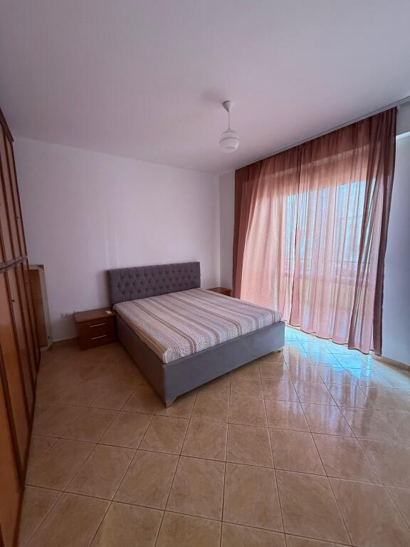 🏠 Apartment 2+1 for rent – Near Maks Optika, Main Boulevard, Vlorë