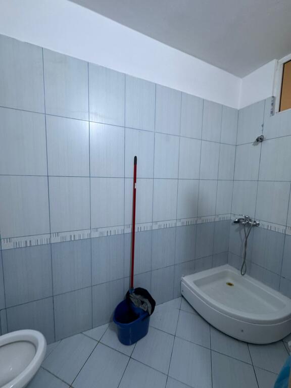 Apartment 1+1 for rent, Astir, Oslo Bar building, 450,000 lek.