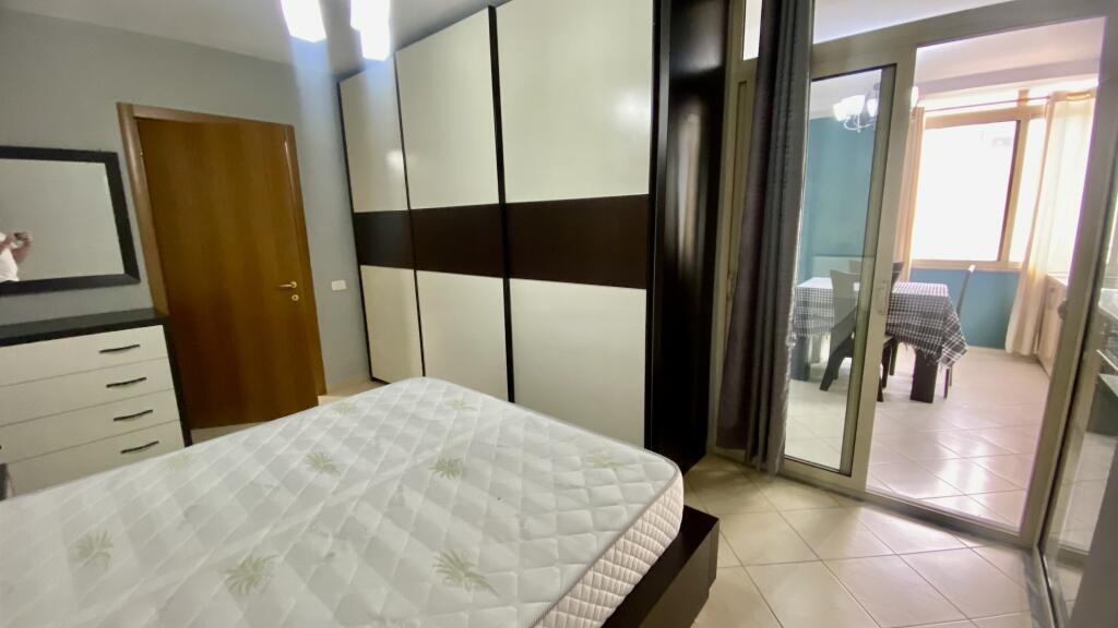 1+1 apartment for rent near the old electric market.