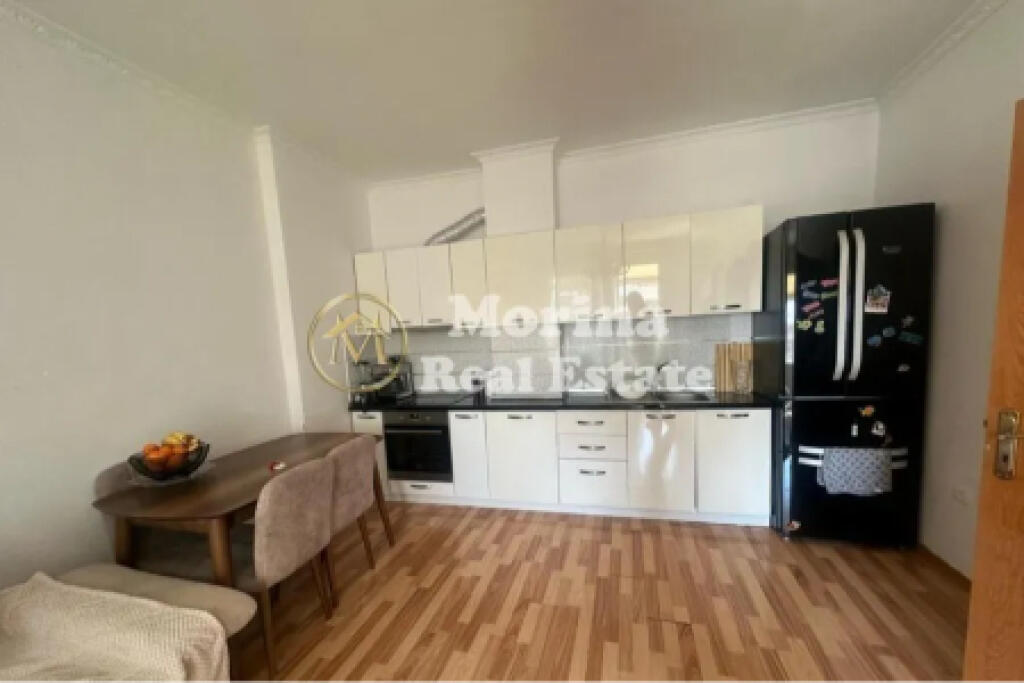 Qera, Apartament 2+1, Astir, 450 euro/muaj