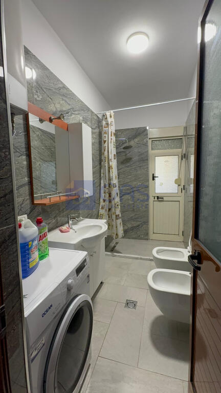 Apartment 2+1 for rent in 5 Maj.