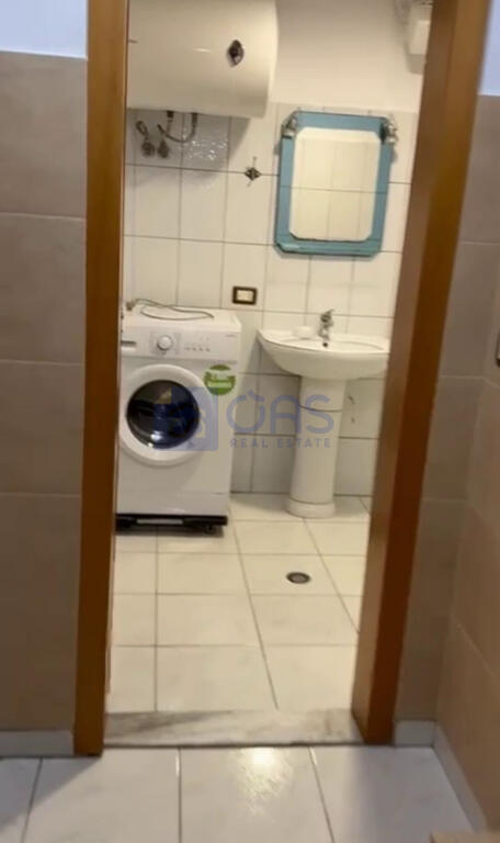 Apartment 2+1 for rent in 5 Maj.
