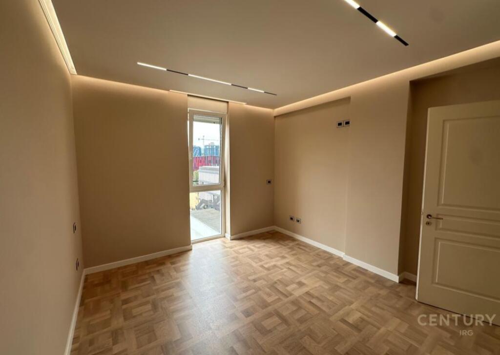 ✨ OFFICE FOR RENT AT RTSH – AMBASSADOR 1 + PARKING SPACE