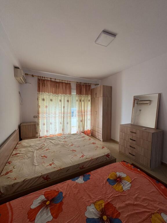 Apartment 1+1 for rent, Astir, Oslo Bar building, 450,000 lek.