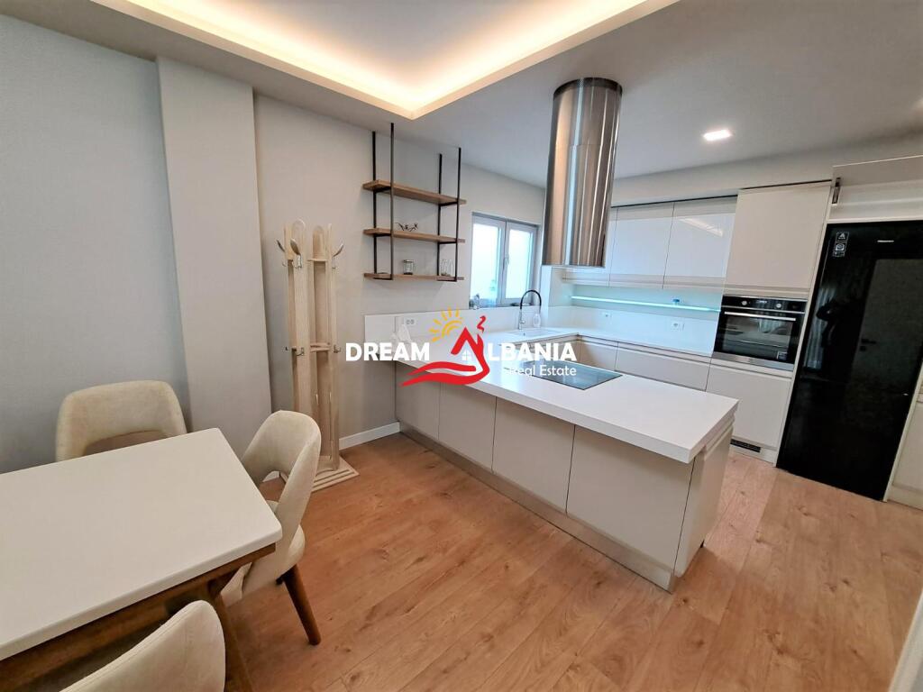 Villa for rent in the Blloku area of Selita in Tirana (ID 4251086)