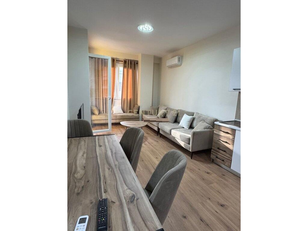 1+1 APARTMENT FOR RENT GRAND GALLERY 550 €