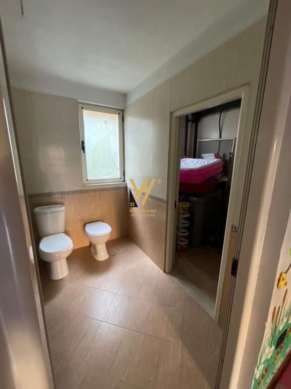 A FIVE-STOREY VILLA FOR RENT IN BRRYLI 2,500 EURO