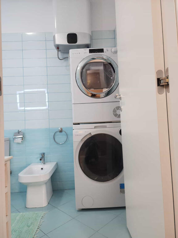 Appartamento in affitto 2+1+2 ad Astir (ID B2201334) Tirana