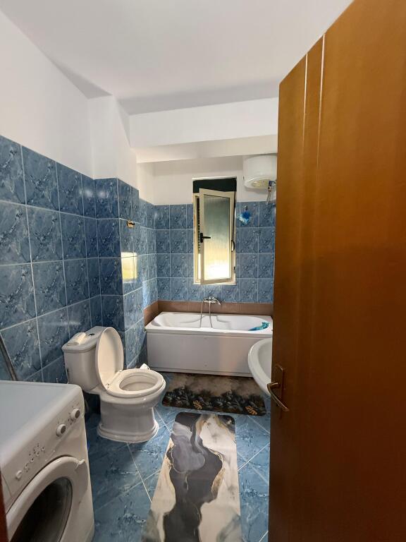 🏠 Apartment 2+1 for rent – Near Maks Optika, Main Boulevard, Vlorë
