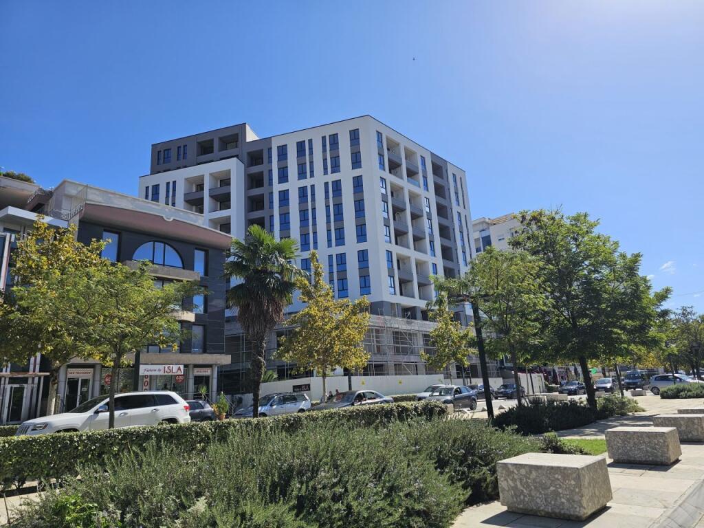 Apartment for sale in the center of Vlorë.