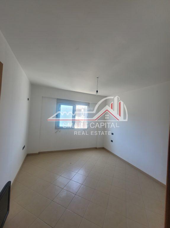 APARTMENT 2+1+2 FOR SALE ON THE LUNGOMARE!