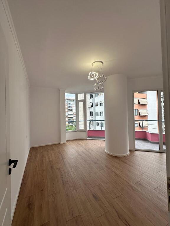 For sale: 2++2 apartment in Astir.
