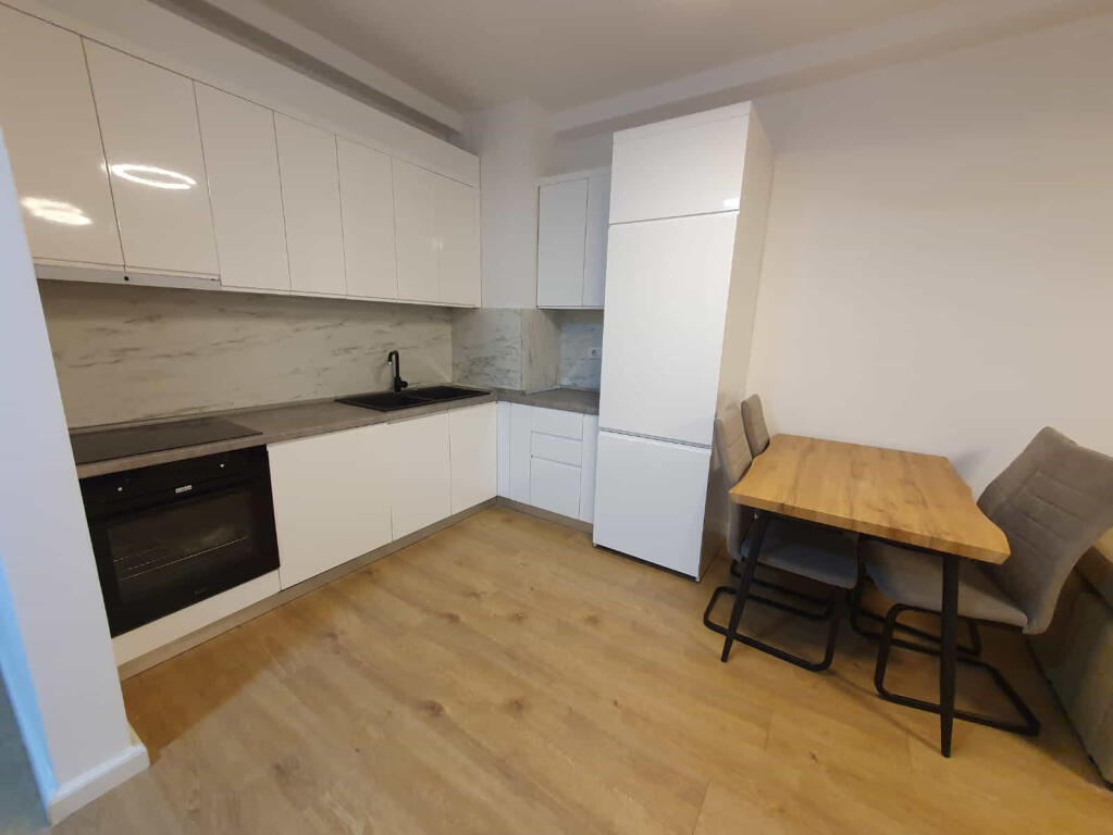 Appartamento in affitto 2+1 in Via Kavajë (ID B2201332) Tirana