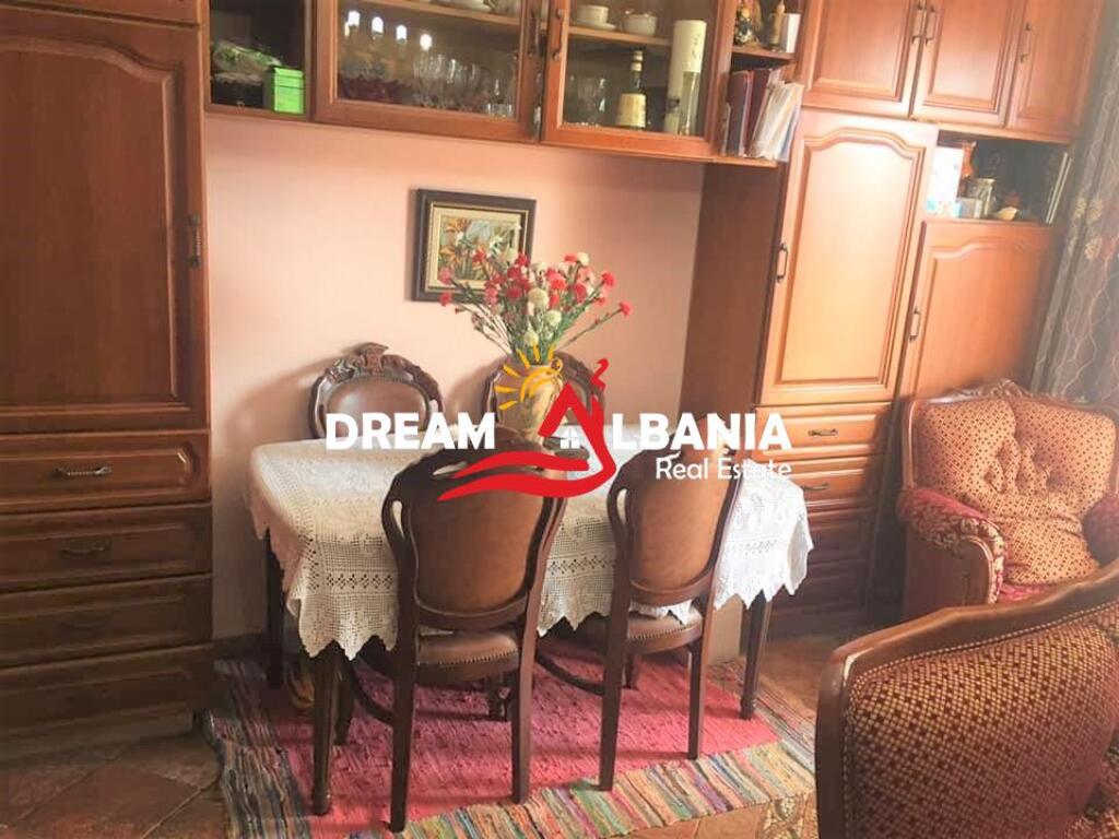 Appartamento 2+1+2 in affitto presso il Mercato Nuovo a Tirana (ID 42214287)